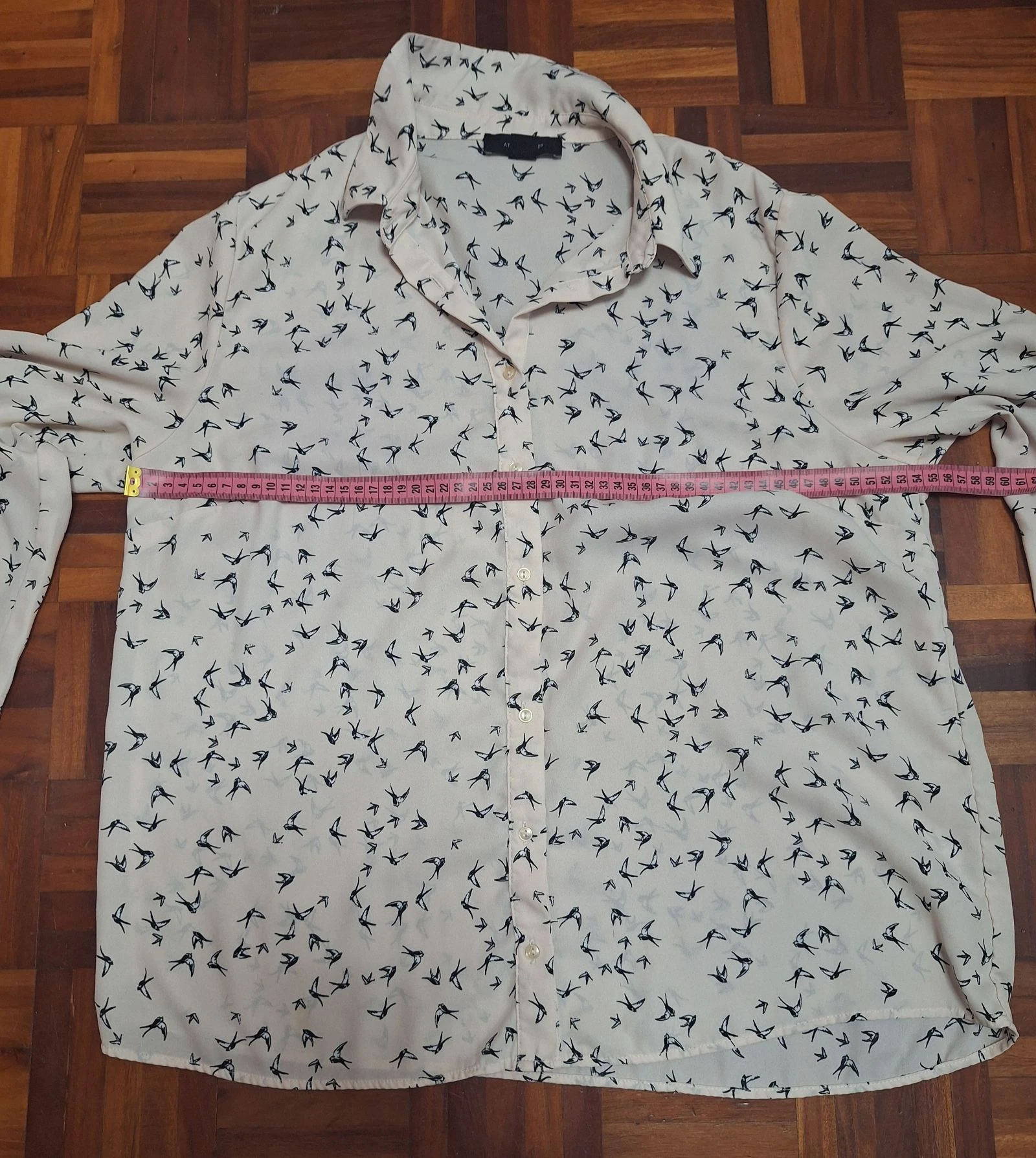 Atmosphere swallows beige pink shirt size 44 – photo 5